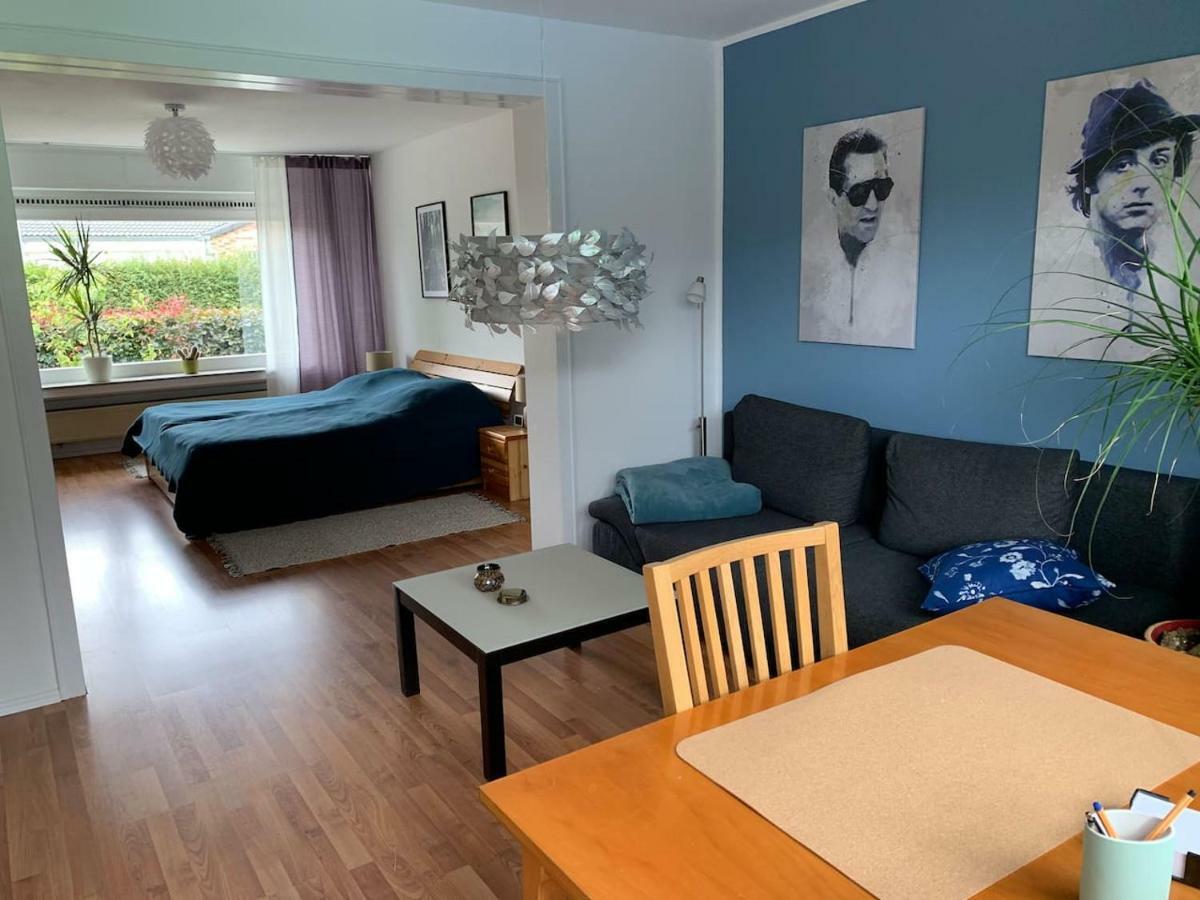 Zwischen Koeln U Duesseldorf Ruhig U Zentral Apartamento Langenfeld  Exterior foto
